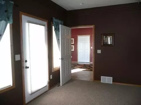 3441 Thunderbird, Bismarck, ND 58503 photo 9