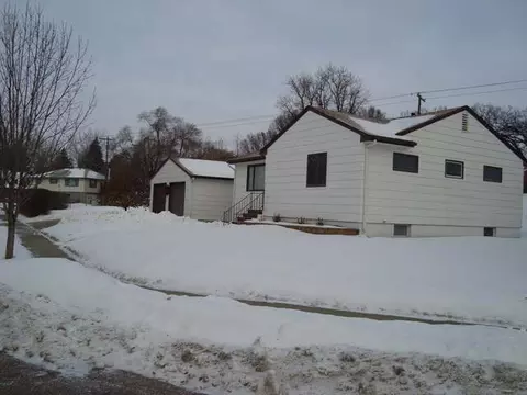1162 Keating Dr, Bismarck, ND 58501 photo 8