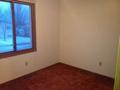 65 Custer Dr, Bismarck, ND 58504 photo 8