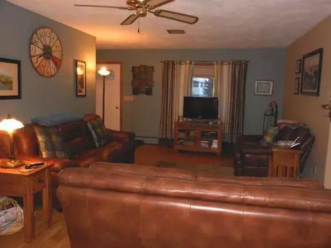 1009 Parkview Dr, Bismarck, ND 58501 photo 3