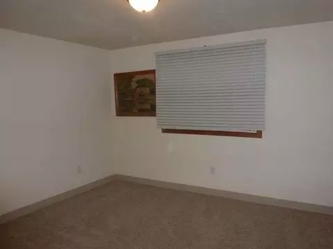 4910 Boulder Dr, Bismarck, ND 58504 photo 22