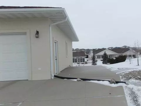 1908 Valley Dr, Bismarck, ND 58501 photo 36