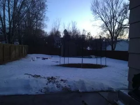 1921 E Avenue Ave E, Bismarck, ND 58501 photo 2