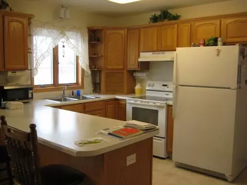10440 Chokecherry Dr, Bismarck, ND 58503 photo 5