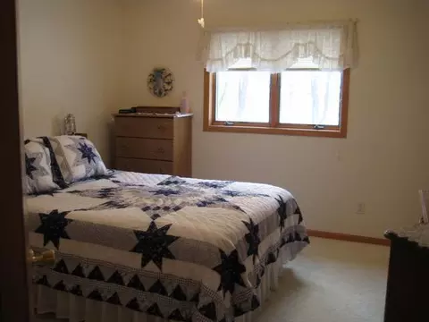 10440 Chokecherry Dr, Bismarck, ND 58503 photo 8