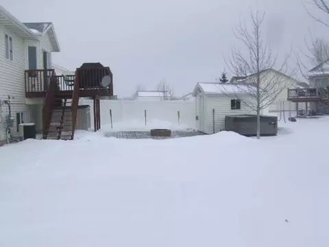 2317 3 S St, Bismarck, ND 58504 photo 3