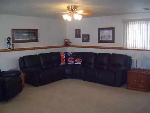 2317 3 S St, Bismarck, ND 58504 photo 8