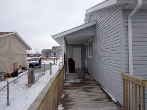 2029 Union Loop NW, Mandan, ND 58554 photo 5