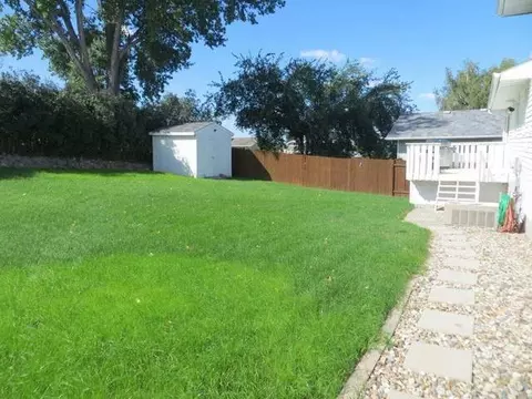 805 8 Ave NE, Mandan, ND 58554 photo 14