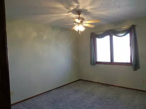 3641 Regent Dr E, Bismarck, ND 58504 photo 11
