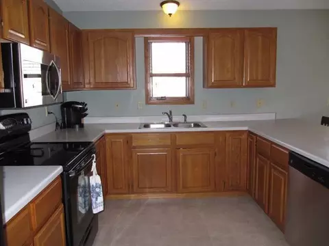 312 Wachter Ave E, Bismarck, ND 58504 photo 30