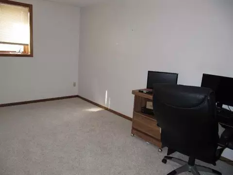312 Wachter Ave E, Bismarck, ND 58504 photo 57