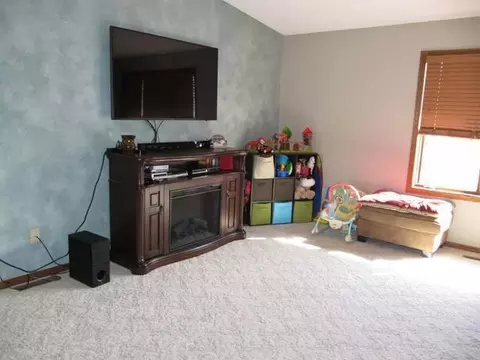 312 Wachter Ave E, Bismarck, ND 58504 photo 44