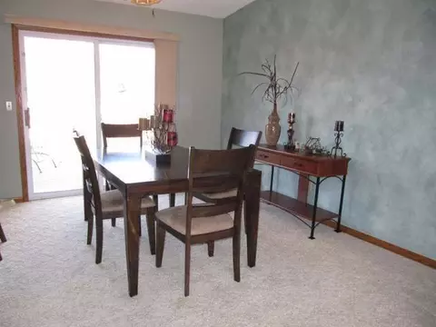 312 Wachter Ave E, Bismarck, ND 58504 photo 3