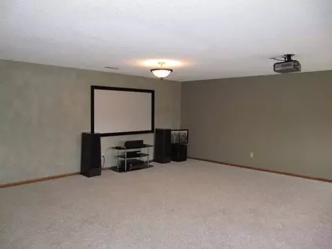 312 Wachter Ave E, Bismarck, ND 58504 photo 49