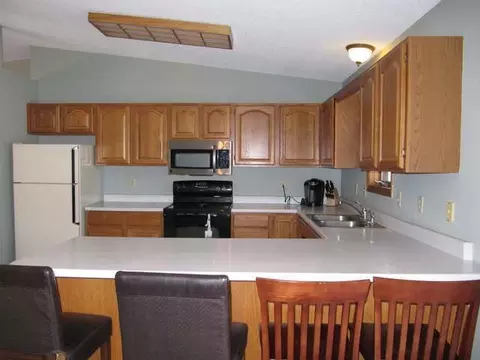 312 Wachter Ave E, Bismarck, ND 58504 photo 33
