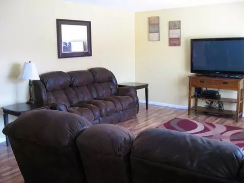 1002 Constitution Dr, Bismarck, ND 58501 photo 6
