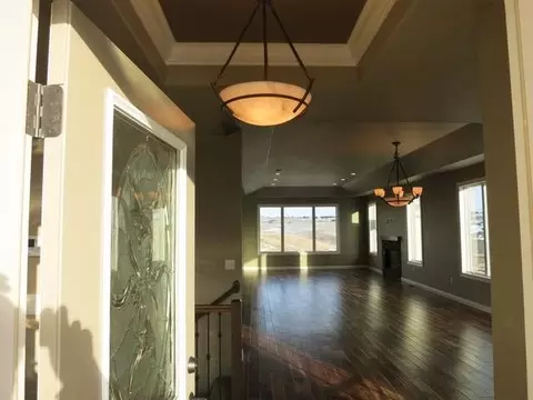 3513 Valley Dr, Bismarck, ND 58503 photo 2