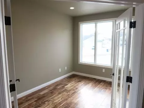 3513 Valley Dr, Bismarck, ND 58503 photo 4