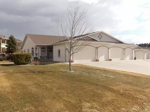 1957 Mesquite Lp, Bismarck, ND 58503 photo 1