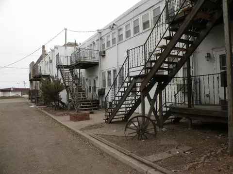 114 3rd St NW, Jamestown, ND 58401 photo 13