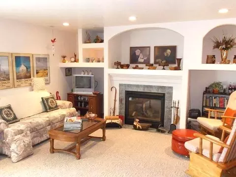 2019 Utah Dr, Bismarck, ND 58503 photo 8