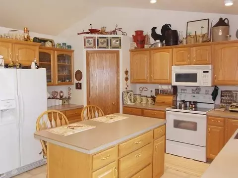 2019 Utah Dr, Bismarck, ND 58503 photo 10