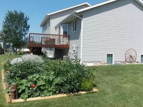 2019 Utah Dr, Bismarck, ND 58503 photo 20