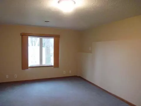2440 Stevens St, Bismarck, ND 58503 photo 15