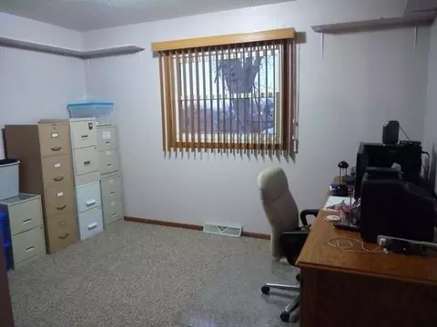 2440 Stevens St, Bismarck, ND 58503 photo 9