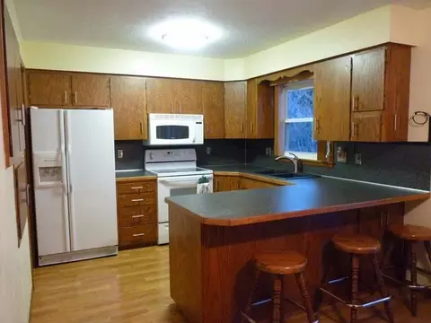 2440 Stevens St, Bismarck, ND 58503 photo 4