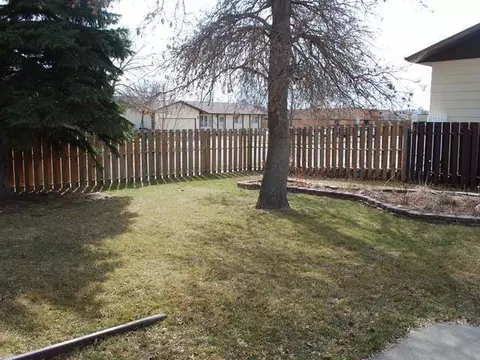 1985 Capitol Ave E, Bismarck, ND 58501 photo 19