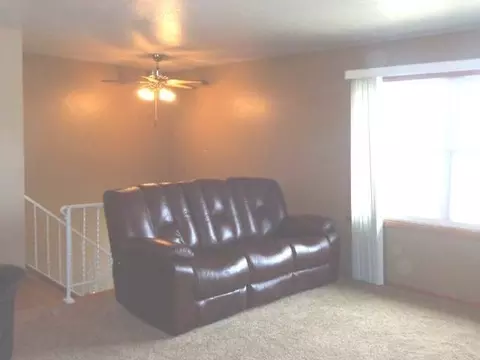262 Redstone, Bismarck, ND 58503 photo 14