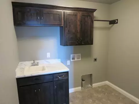 3706 Valley Dr, Bismarck, ND 58503 photo 25