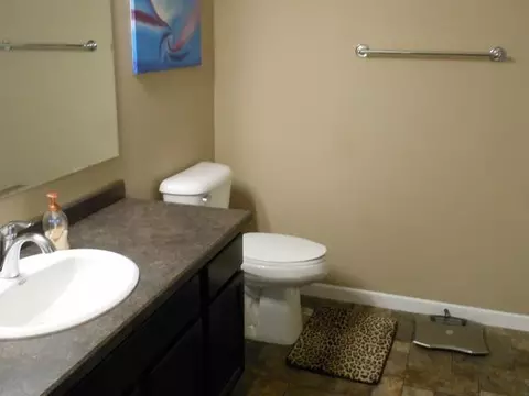 6900 Derek Dr, Bismarck, ND 58504 photo 6