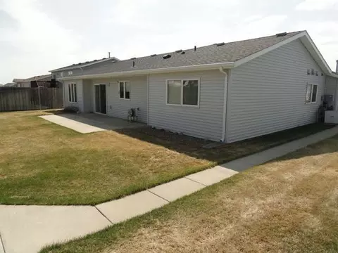 4970 Fairfax Lp, Bismarck, ND 58503 photo 5