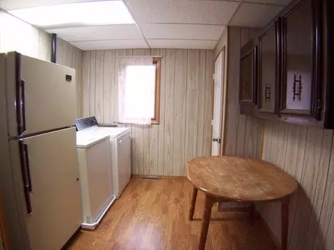 210 3rd St NE, Belfield, ND 58622 photo 21