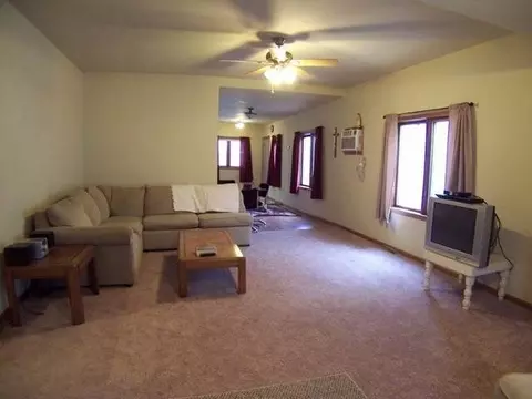 210 3rd St NE, Belfield, ND 58622 photo 12