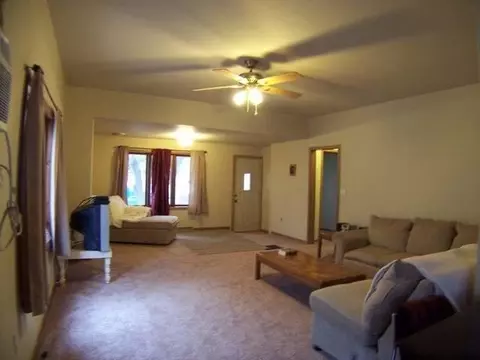 210 3rd St NE, Belfield, ND 58622 photo 10