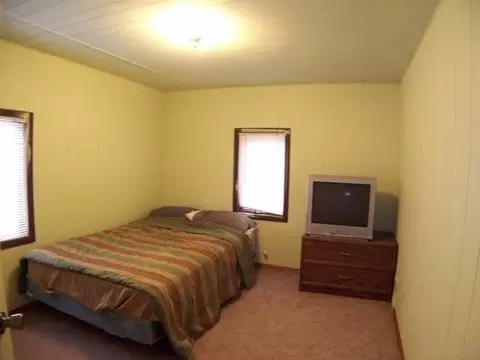 210 3rd St NE, Belfield, ND 58622 photo 13