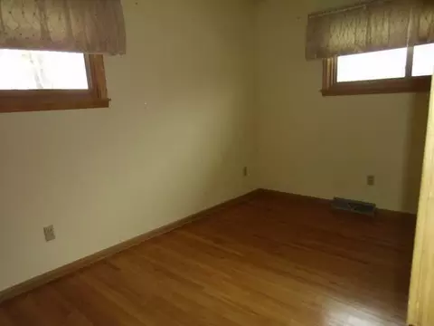 717 28th St N, Bismarck, ND 58501 photo 9