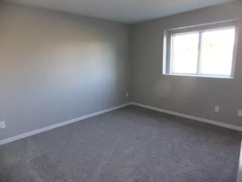 4902 Pumice Lp, Bismarck, ND 58501 photo 19