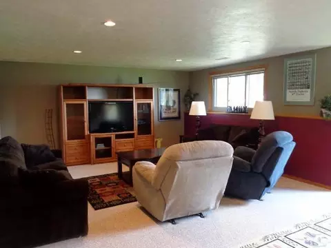 721 Juniper Dr, Bismarck, ND 58503 photo 47