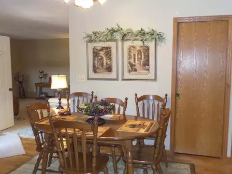 1960 Capitol Ave E, Bismarck, ND 58503 photo 4