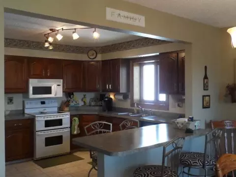 4112 35th Ave NW, Mandan, ND 58554 photo 13