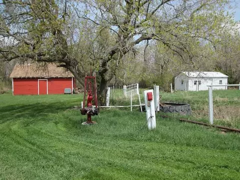 18101 Highway 83, Baldwin, ND 58521 photo 7