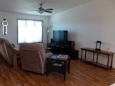 4511 Chamberlain Dr, Bismarck, ND 58503 photo 12