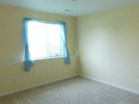 1258 Eagle Crest Lp, Bismarck, ND 58503 photo 32