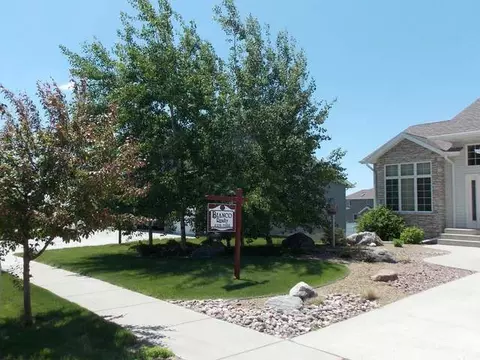 1258 Eagle Crest Lp, Bismarck, ND 58503 photo 38