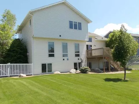 1258 Eagle Crest Lp, Bismarck, ND 58503 photo 39